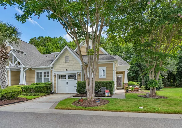 2nd image of 6244 Catalina Dr, North Myrtle Beach, SC 29582