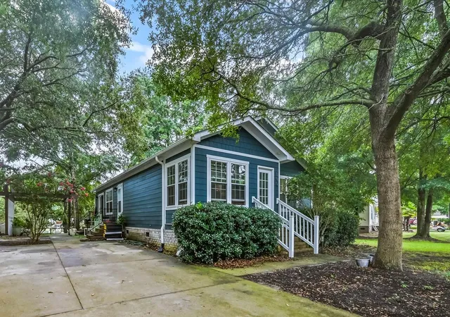 Photo 1 of Manufactured home for sale at 195 Hawks Nest Cir, Murrells Inlet, SC 29576 | MLS# 2618261 | Listing updated on 2026-09-24
