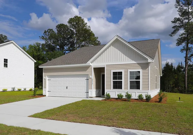 Photo 2 of Single family home for sale at 1137 Hainer Pl Dr, Conway, SC 29526 | MLS# 2618290 | Listing updated on 2026-09-17