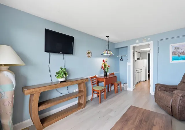 Listing Photo 4 - Condo for sale in building located at 2301 N Ocean Blvd, Myrtle Beach, SC 29577 - Unit #334