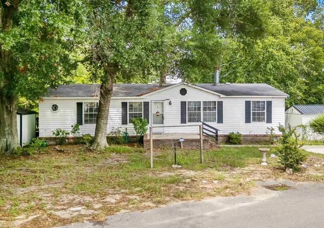 1st image of 2409 Horne Ave, North Myrtle Beach, SC 29582 | MLS# 2618311