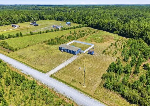 Photo 1 of Manufactured home for sale at 10072 Hardwick Rd, Nichols, SC 29581 | MLS# 2618323 | Listing updated on 2026-07-23