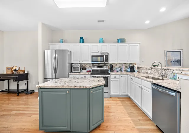 Listing Photo 3 - Condo for sale in building located at 724 Pinehurst Ln, Pawleys Island, SC 29585 - Unit #83D