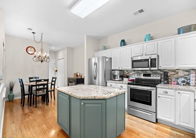 Listing Photo 4 - Condo for sale in building located at 724 Pinehurst Ln, Pawleys Island, SC 29585 - Unit #83D