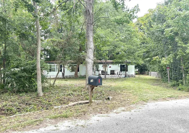 Photo 3 of Sale Pending at 108 Sassafras Ln, Conway, SC 29526 | MLS# 2618473 | Listing updated on 2026-09-23