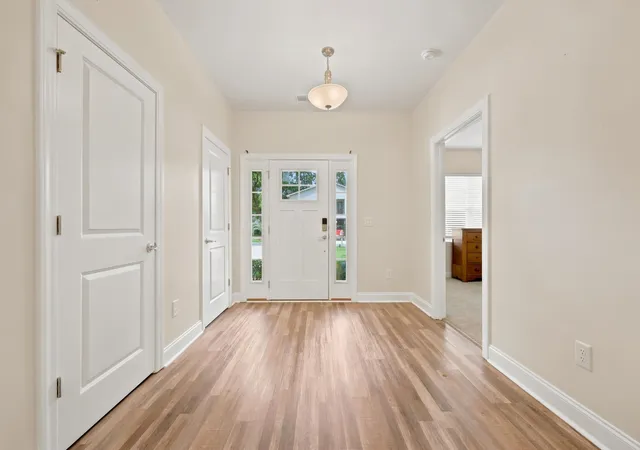 Photo 4 of Single family home for sale at 816 17th Avenue N, Surfside Beach, SC 29575 | MLS# 2618488 | Listing updated on 2026-09-01
