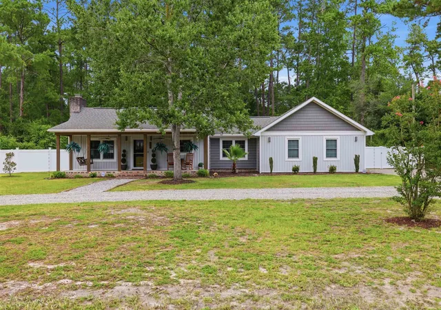 Photo 1 of Single family home for sale at 946 Fox Holw Rd, Conway, SC 29526 | MLS# 2618519 | Listing updated on 2026-10-06