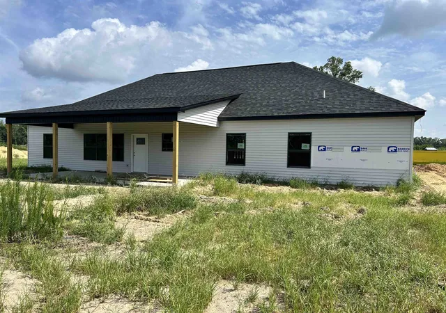 Photo 2 of Single family home for sale at 1437 Sunset Dr, Latta, SC 29565 | MLS# 2618569 | Listing updated on 2026-07-26