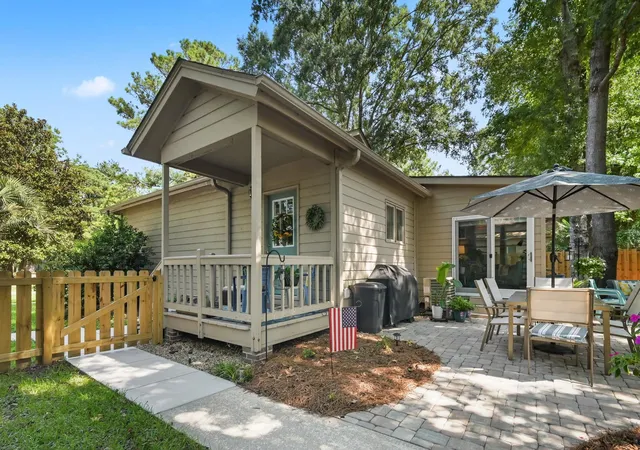 Photo 3 of Sale Pending at 706 Courtney Ct, Murrells Inlet, SC 29576 | MLS# 2618583 | Listing updated on 2026-08-19