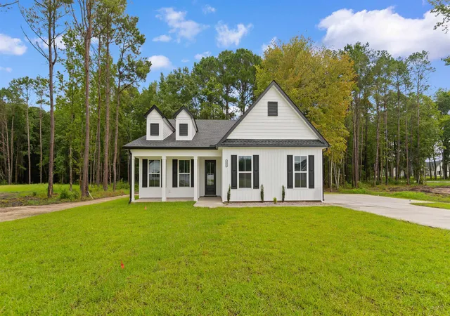 Photo 1 of Single family home for sale at 5661 Highway 668, Conway, SC 29526 | MLS# 2618663 | Listing updated on 2026-08-26