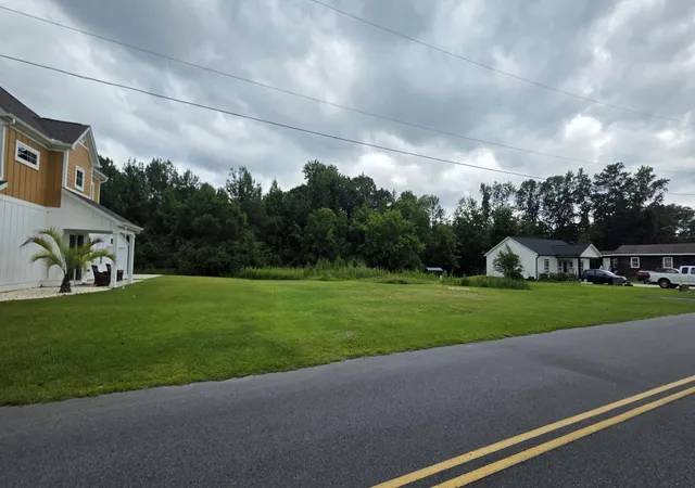 3rd image of 3235 New Rd, Conway, SC 29527 | MLS# 2618718