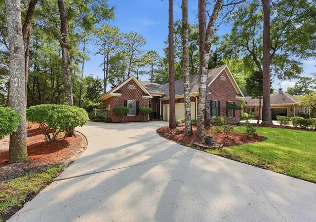 3rd image of 165 Berwick Dr, Pawleys Island, SC 29585 | MLS# 2618770