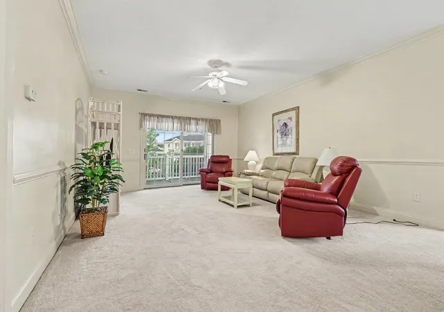 Listing Photo 5 - Condo for sale in building located at 4869 Magnolia Pointe Ln, Myrtle Beach, SC 29577 - Unit #205