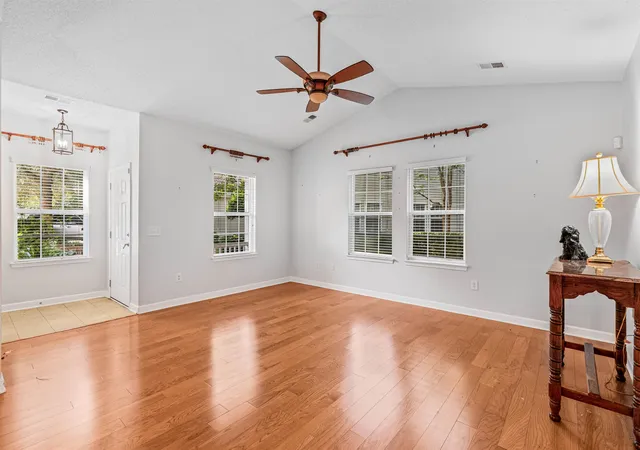 Listing Photo 4 - Condo for sale in building located at 120 Highgrove Ct, Pawleys Island, SC 29585 - Unit #1