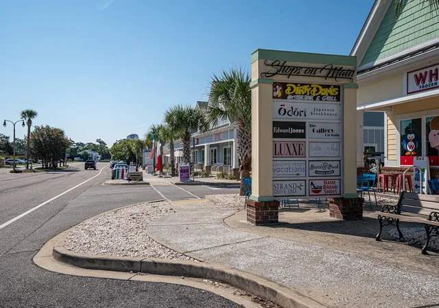 2nd image of 503 20Th Ave N, North Myrtle Beach, SC 29582