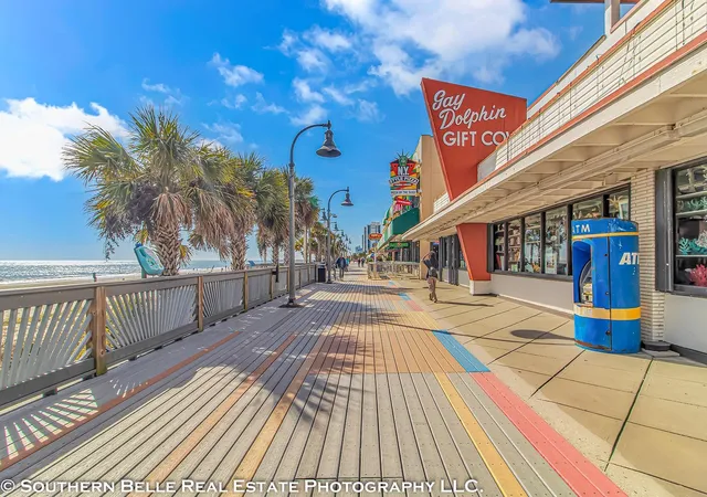 2nd image of 209 Cedar St, Myrtle Beach, SC 29577