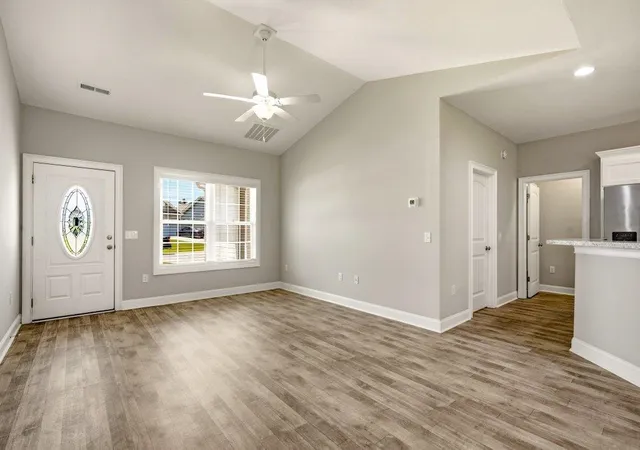 Photo 4 of Single family home for sale at 160 Baylee Cir, Galivants Ferry, SC 29544 | MLS# 2619016 | Listing updated on 2026-09-01