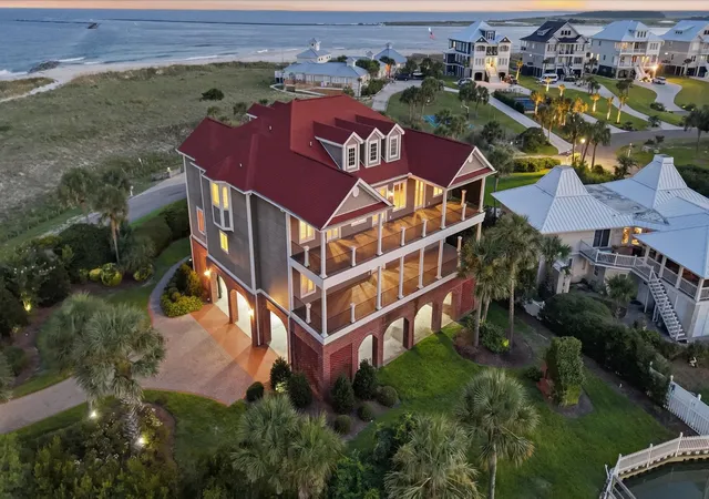 Photo 3 of Mansion for sale at 2254 S Waccamaw Dr, Murrells Inlet, SC 29576 | MLS# 2619056 | Listing updated on 2026-08-17