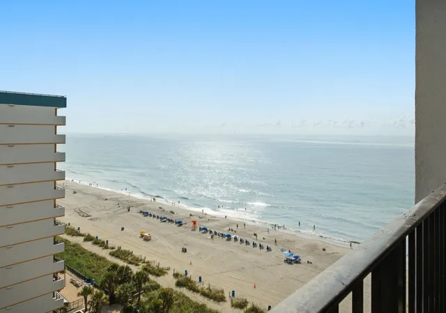 Listing Photo 2 - Condo for sale in building located at 1605 Ocean Blvd S, Myrtle Beach, SC 29577 - Unit #1108