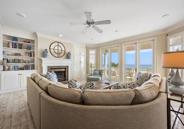 Photo 2 of Single family home for sale at 324 Sea Oats Cir, Pawleys Island, SC 29585 | MLS# 2619254 | Listing updated on 2026-09-29