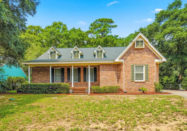 Photo 1 of Single family home for sale at 18 Sextant Pl, Pawleys Island, SC 29585 | MLS# 2619293 | Listing updated on 2026-09-29