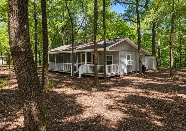Photo 2 of Manufactured home for sale at 380 Bauer Trl, Hemingway, SC 29554 | MLS# 2619300 | Listing updated on 2026-08-05