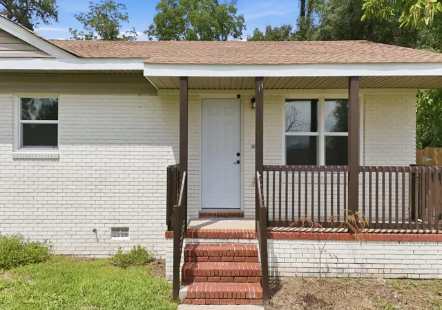 Photo 2 of Single family home for sale at 2761 Thurgood Marshall Hwy, Kingstree, SC 29556 | MLS# 2619394 | Listing updated on 2026-08-31
