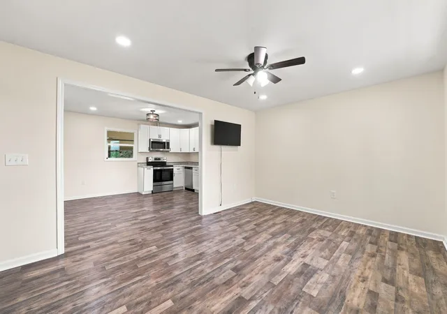 Photo 3 of Single family home for sale at 2761 Thurgood Marshall Hwy, Kingstree, SC 29556 | MLS# 2619394 | Listing updated on 2026-08-31