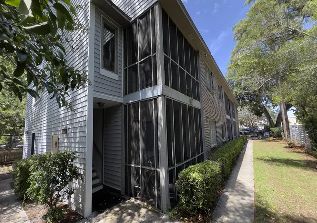 Photo 2 of Condo for sale at 513 38th Avenue N #103, Myrtle Beach, SC 29577 | MLS# 2619405 | Listing updated on 2026-09-25