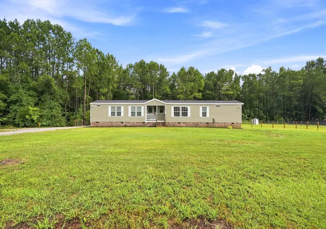 Photo 1 of Manufactured home for sale at 5217 Highway 712, Galivants Ferry, SC 29544 | MLS# 2619406 | Listing updated on 2026-08-19