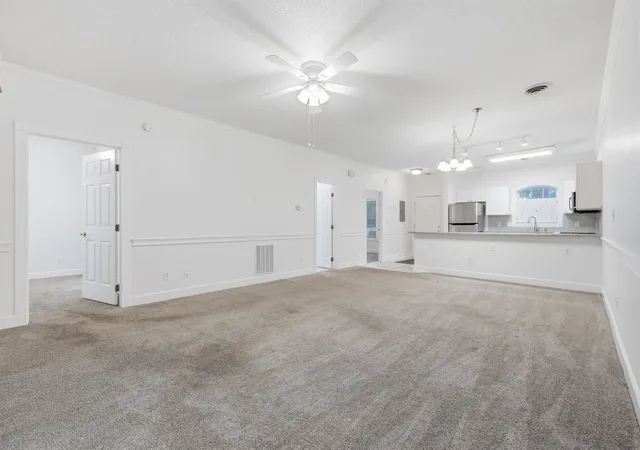 Listing Photo 5 - Condo for sale in building located at 4155 Hibiscus Dr, Little River, SC 29566 - Unit #103