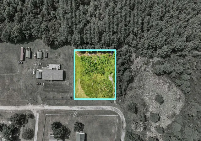 Photo 5 of Land for sale at 1304 Meadowlark Cir, Conway, SC 29527 | MLS# 2619440 | Listing updated on 2026-08-06