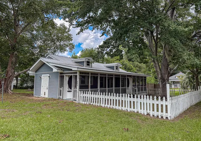 2nd image of 119 N Bellview Ave, Johnsonville, SC 29555 | MLS# 2619474