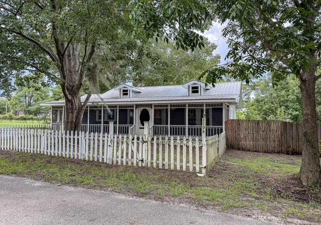 3rd image of 119 N Bellview Ave, Johnsonville, SC 29555 | MLS# 2619474