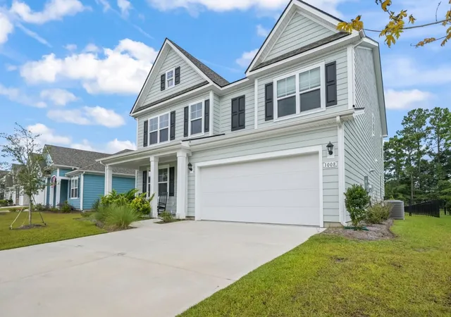 Photo 3 of Single family home for sale at 1008 Beechfield Ct, Conway, SC 29526 | MLS# 2619589 | Listing updated on 2026-08-07