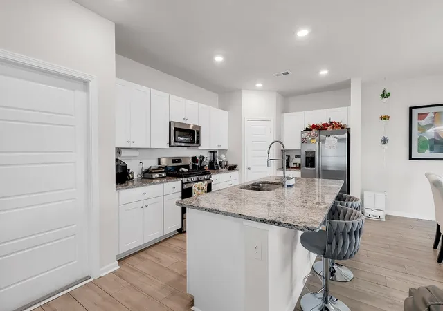 Photo 4 of Single family home for sale at 1520 Swing Brg Way, Myrtle Beach, SC 29588 | MLS# 2619605 | Listing updated on 2026-08-19