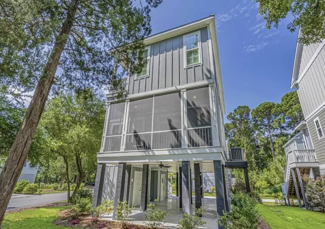 Photo 3 of Single family home for sale at 16 Lazy Hammock Trl, Pawleys Island, SC 29585 | MLS# 2619643 | Listing updated on 2026-08-08