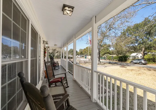 Photo 3 of Single family home for sale at 5113 Pee Dee Ln, Murrells Inlet, SC 29576 | MLS# 2619655 | Listing updated on 2026-08-09