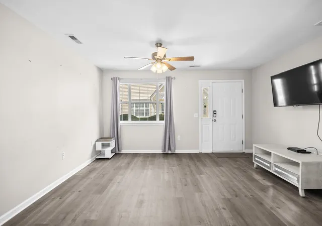 Photo 4 of Townhouse for sale at 614 3rd Avenue S #6B, North Myrtle Beach, SC 29582 | MLS# 2619697 | Listing updated on 2026-08-10