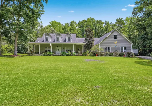 Photo 3 of Sale Pending at 5246 Krystal Ln, Conway, SC 29527 | MLS# 2619732 | Listing updated on 2026-08-17