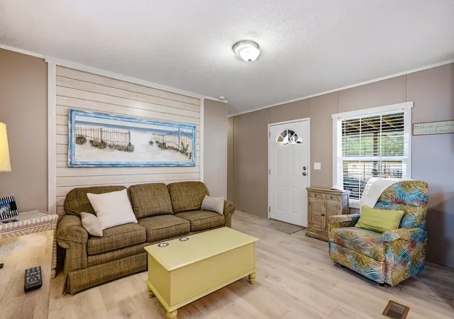 Photo 3 of Manufactured home for sale at 1521 Tanglewood Ave, North Myrtle Beach, SC 29582 | MLS# 2619782 | Listing updated on 2026-09-22