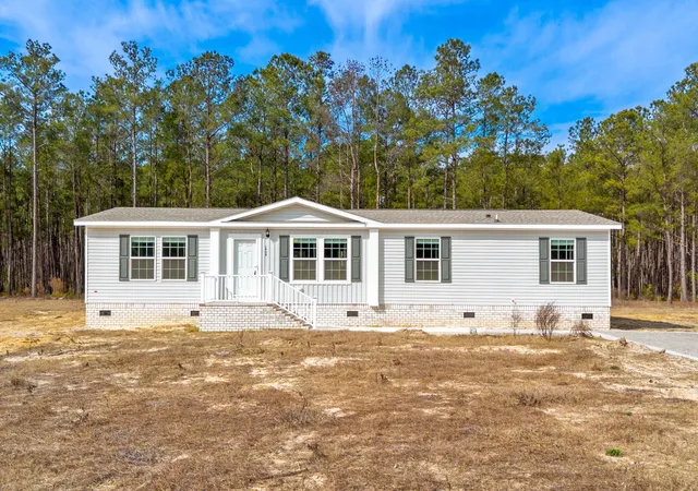 Photo 1 of Sale Pending at 1938 Goose Bay Rd, Loris, SC 29569 | MLS# 2619801 | Listing updated on 2026-08-17