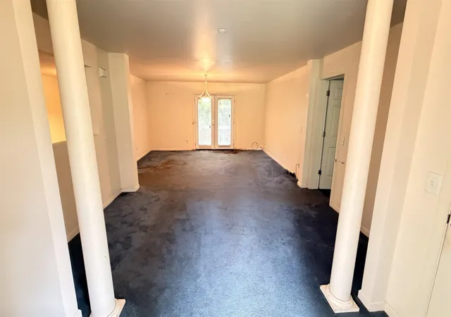 Photo 3 of Single family home for sale at 5632 S Fraser St, Georgetown, SC 29440 | MLS# 2619843 | Listing updated on 2026-08-25