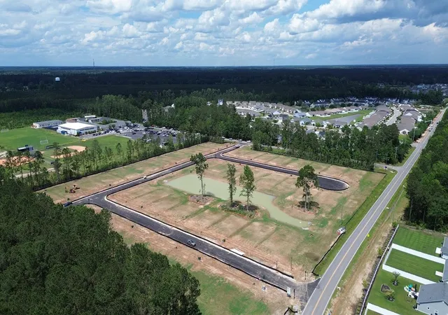 Photo 3 of Sale Pending at 2229 Eloise Ln, Conway, SC 29526 | MLS# 2619908 | Listing updated on 2026-09-20