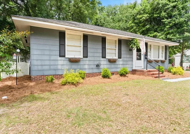 2nd image of 416 N Railroad Ave, Johnsonville, SC 29555 | MLS# 2619982