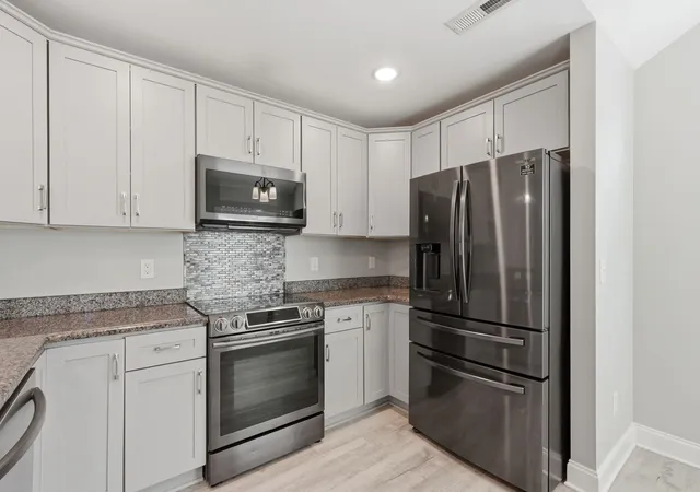 Photo 4 of Single family home for sale at 534 Waverly Loop, Murrells Inlet, SC 29576 | MLS# 2620104 | Listing updated on 2026-10-01