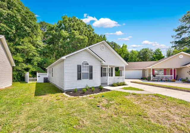 Photo 3 of Single family home for sale at 7990 Short Needle Ct, Murrells Inlet, SC 29576 | MLS# 2620133 | Listing updated on 2026-08-14