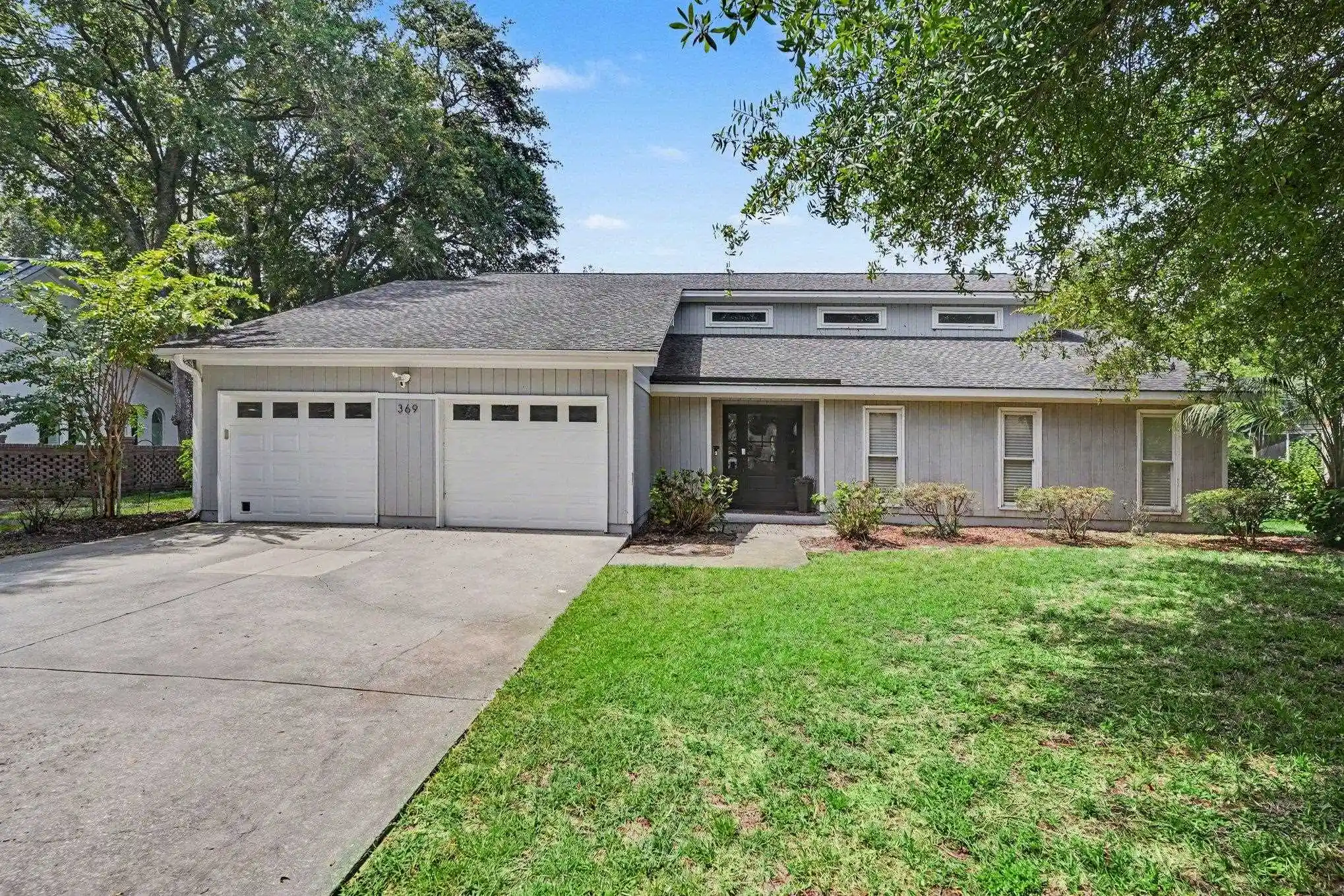 Photo 1 of Single family home for sale at 369 Rum Gully Cir, Murrells Inlet, SC 29576 | MLS# 2620142 | Listing updated on 2026-10-15