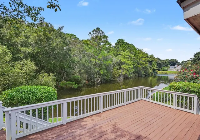 Photo 2 of Single family home for sale at 369 Rum Gully Cir, Murrells Inlet, SC 29576 | MLS# 2620142 | Listing updated on 2026-10-06