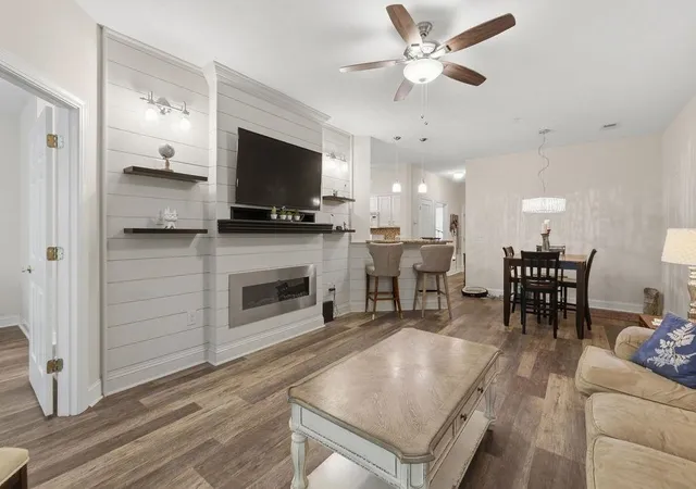 Listing Photo 5 - Condo for sale in building located at 712 Algonquin Dr, Pawleys Island, SC 29585 - Unit #C